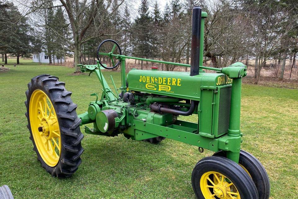 1937 John Deere B