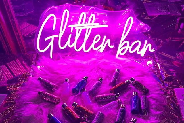 Glitter bar