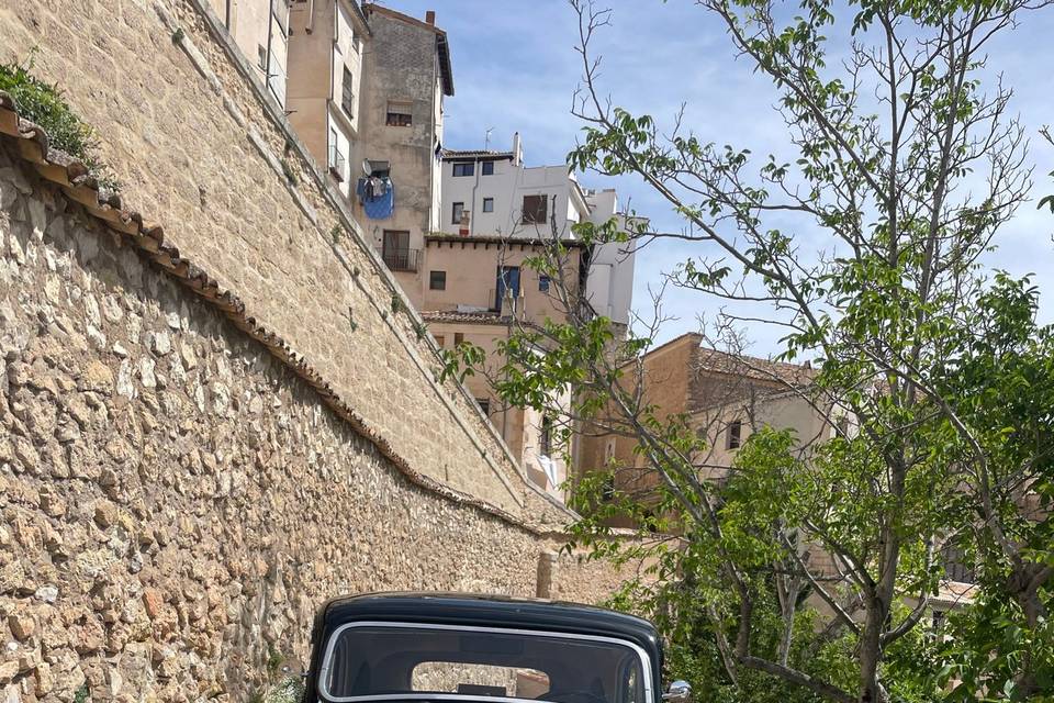 Coche desde abajo