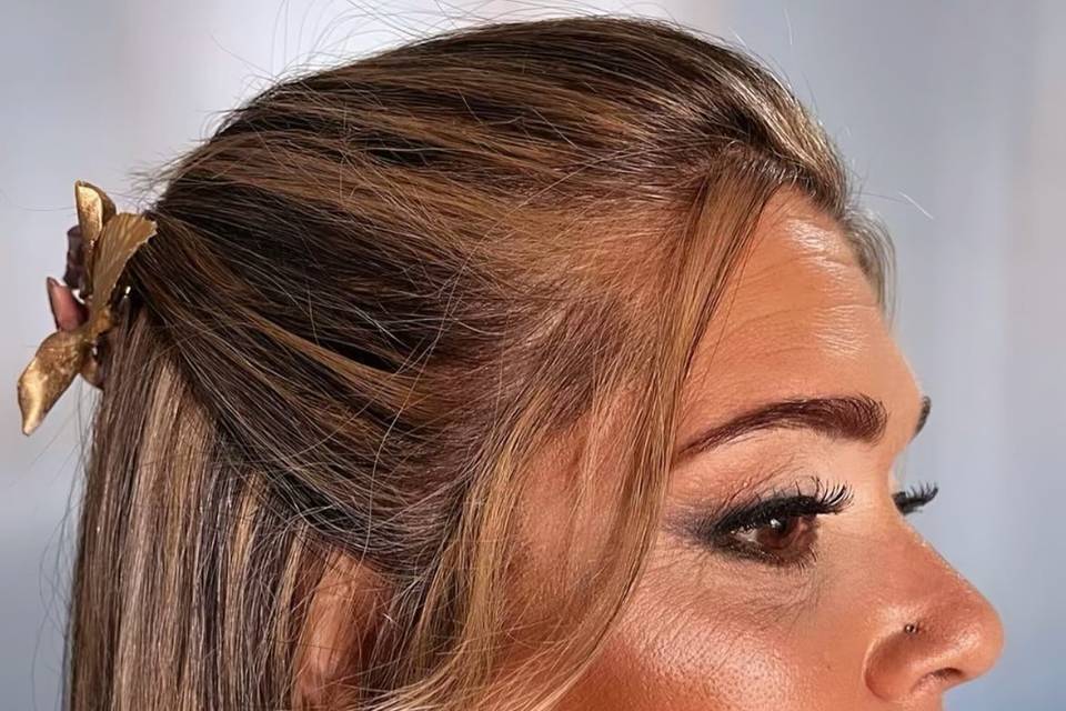 Peinado y maquillaje novia