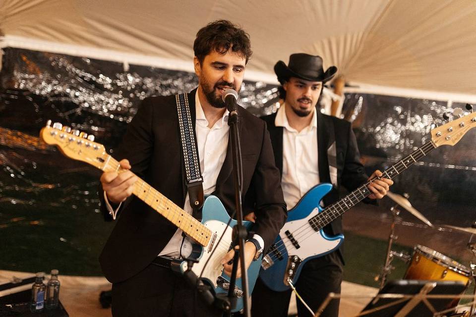 Grupo versiones pop/rock