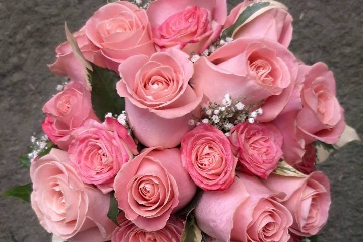 Bouquet de rosas rosas