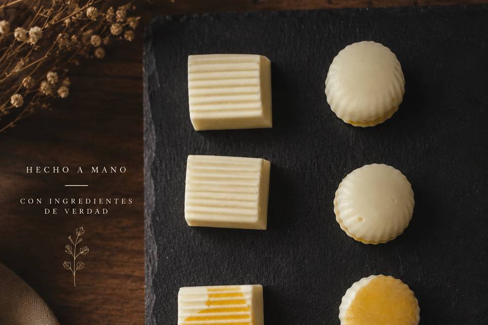 Bombon de queso relleno