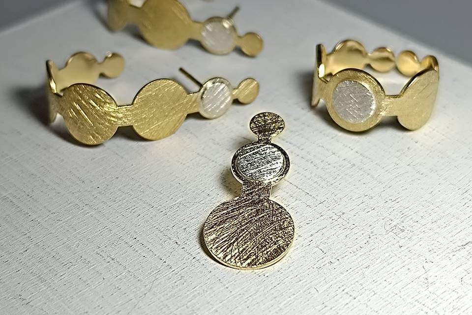 CONJUNT D'OR I PLATA