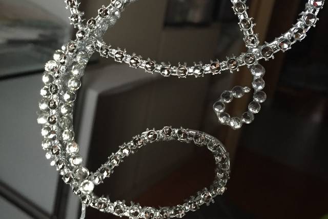 Iniciales con brillantes para tarta