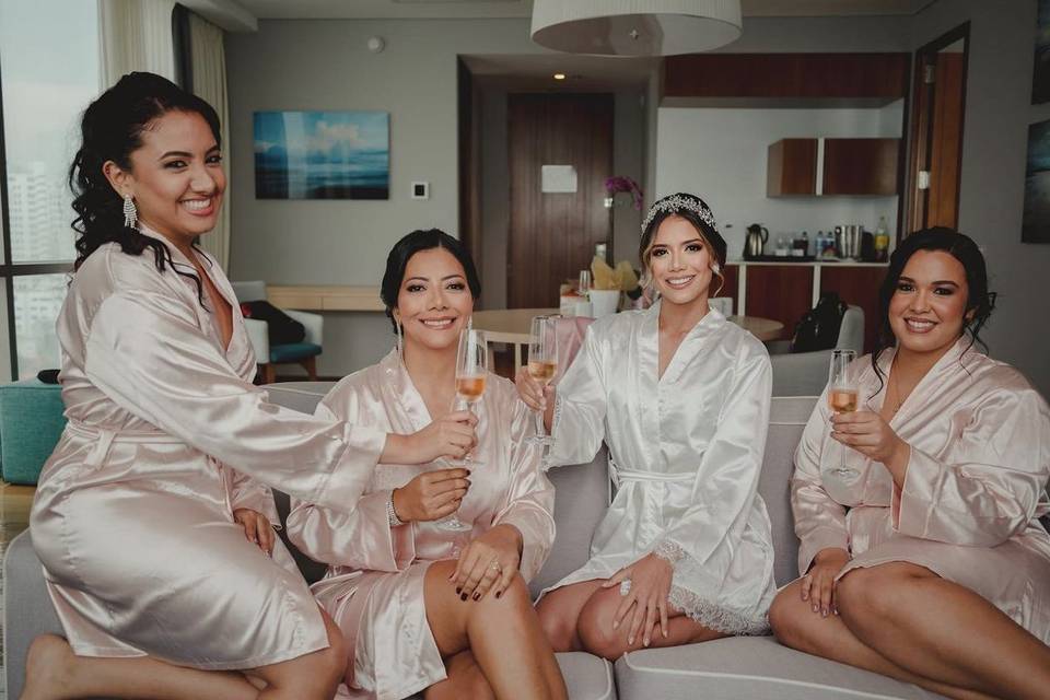 Team bride