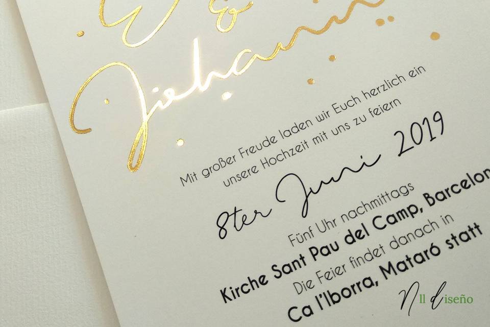 Invitación oro