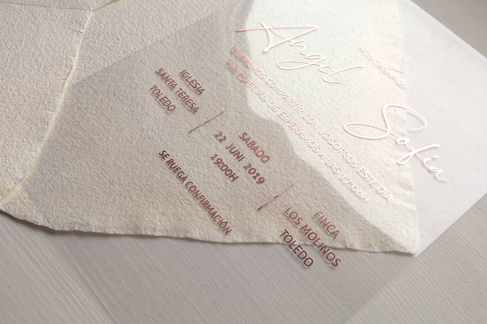 Invitación oro