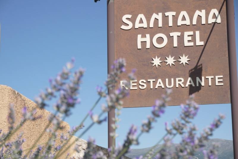 Santana Hotel