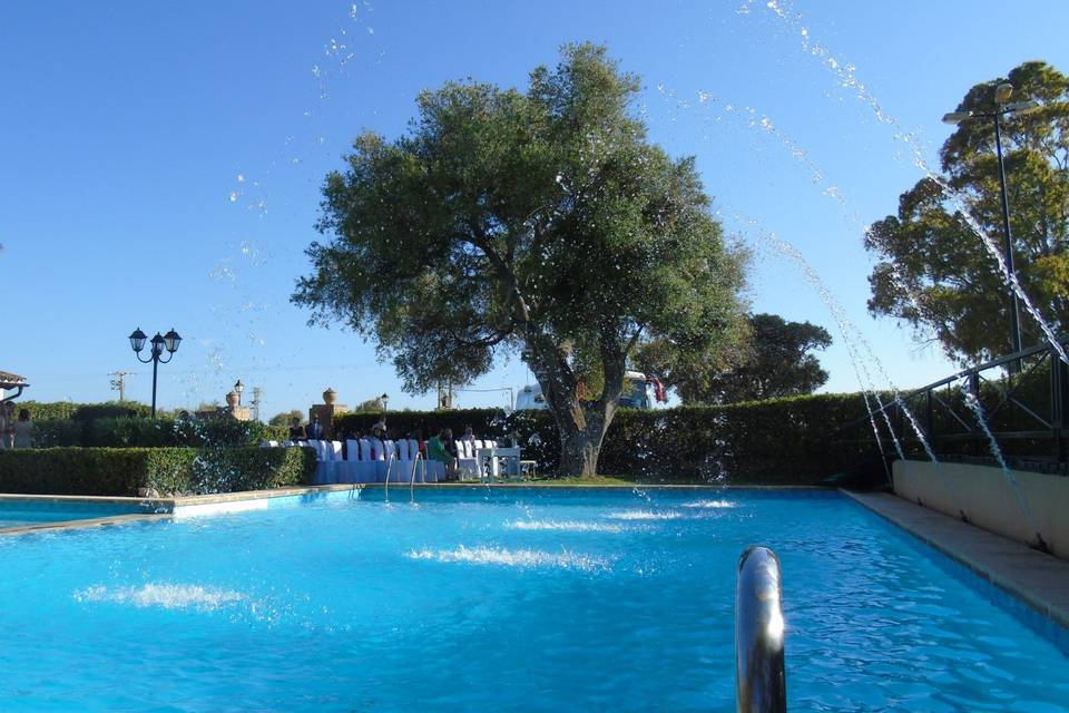 Ceremonia desde la piscina