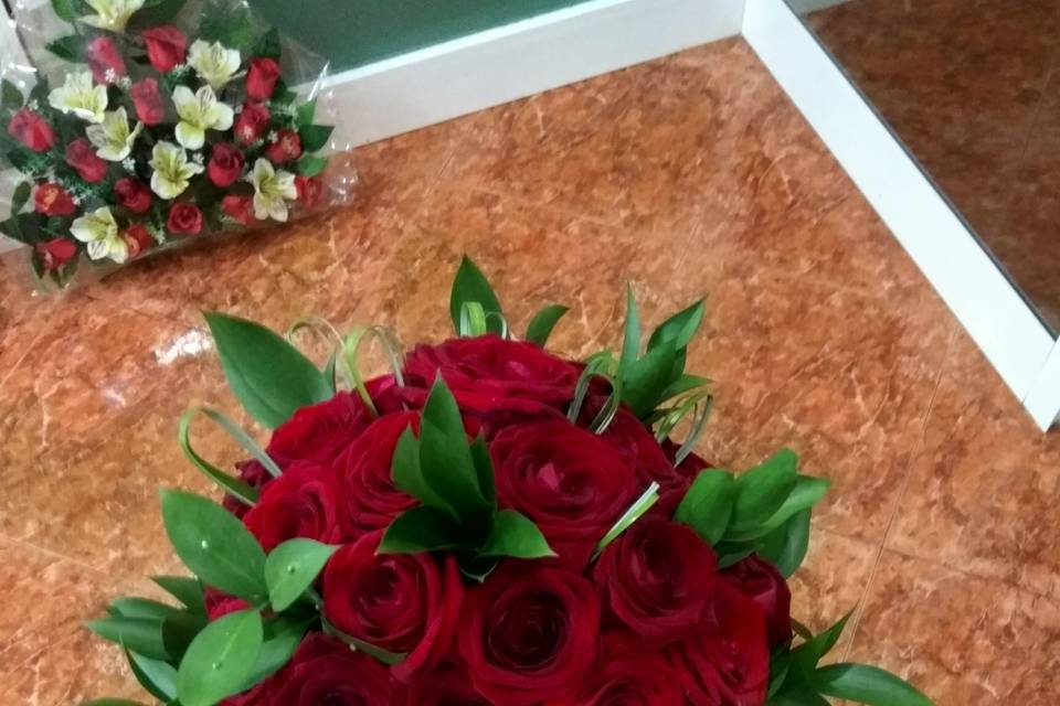 Ramo rosas