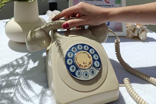 Teléfono vintage de audio