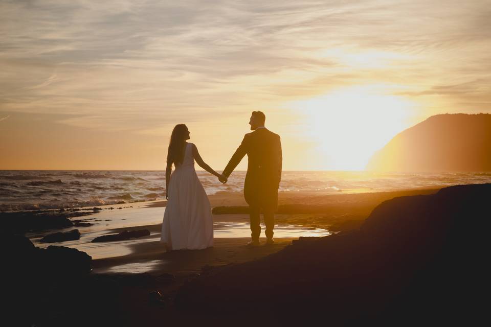 Sesión de postboda en la playa