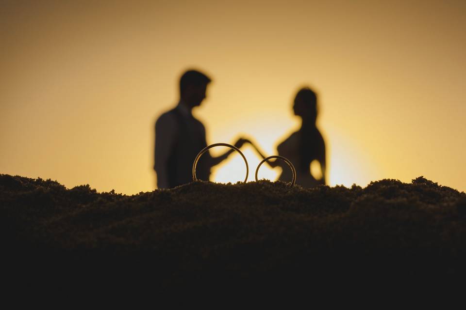 Sesión de postboda en la playa