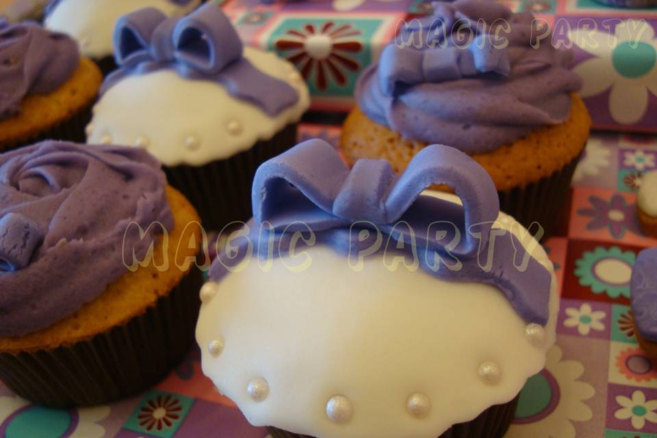 Cupcake personalizado con lazo