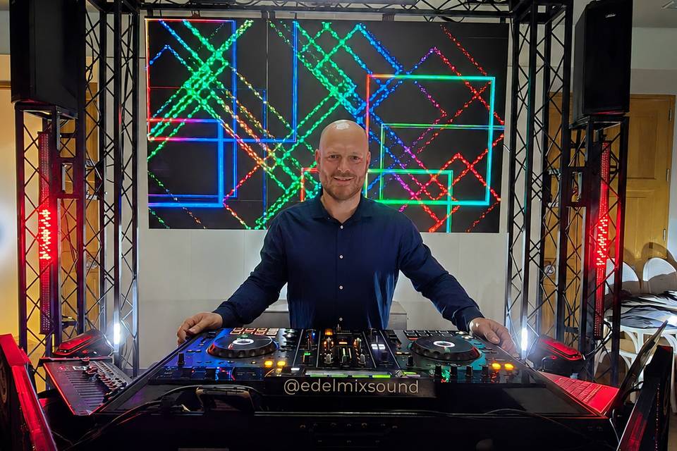 DJ día