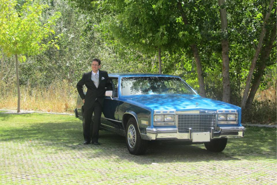 Cadillac con el novio