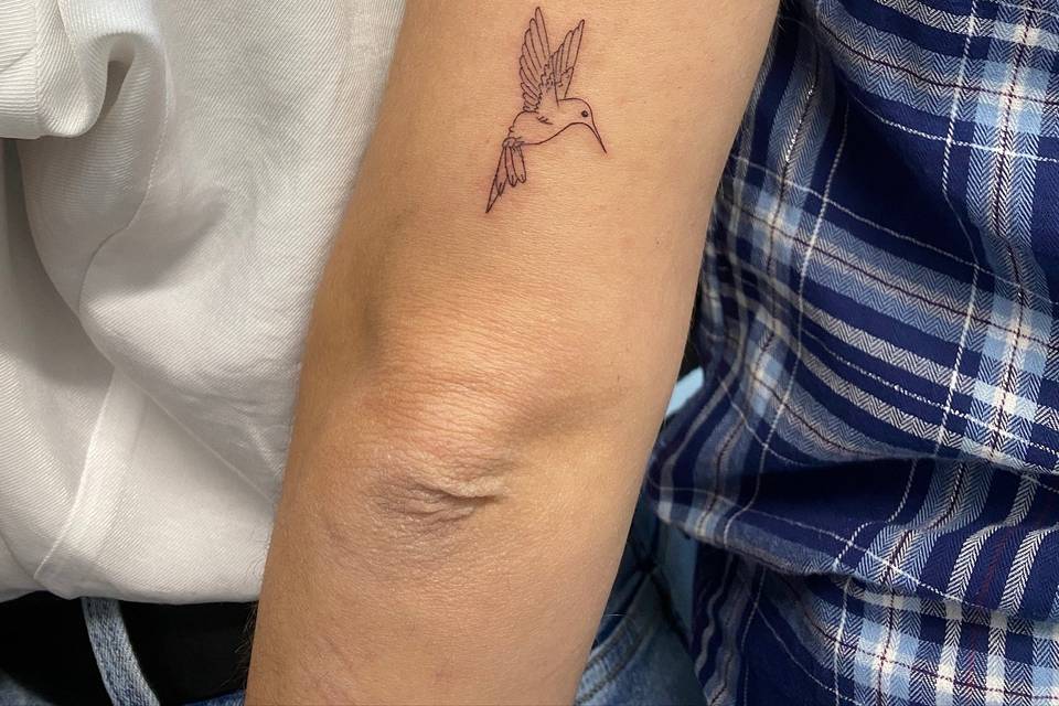 Tatuaje de colibrí