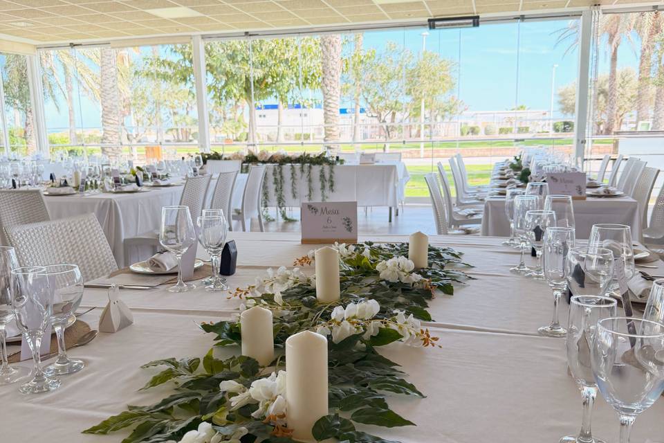 Mesa de invitados
