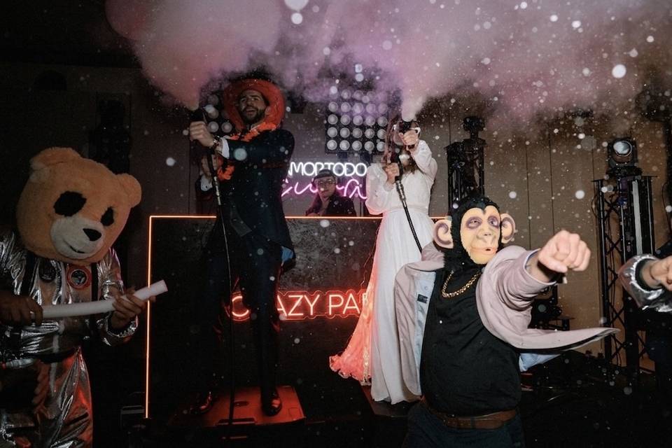 Crazy Party Hora Loca