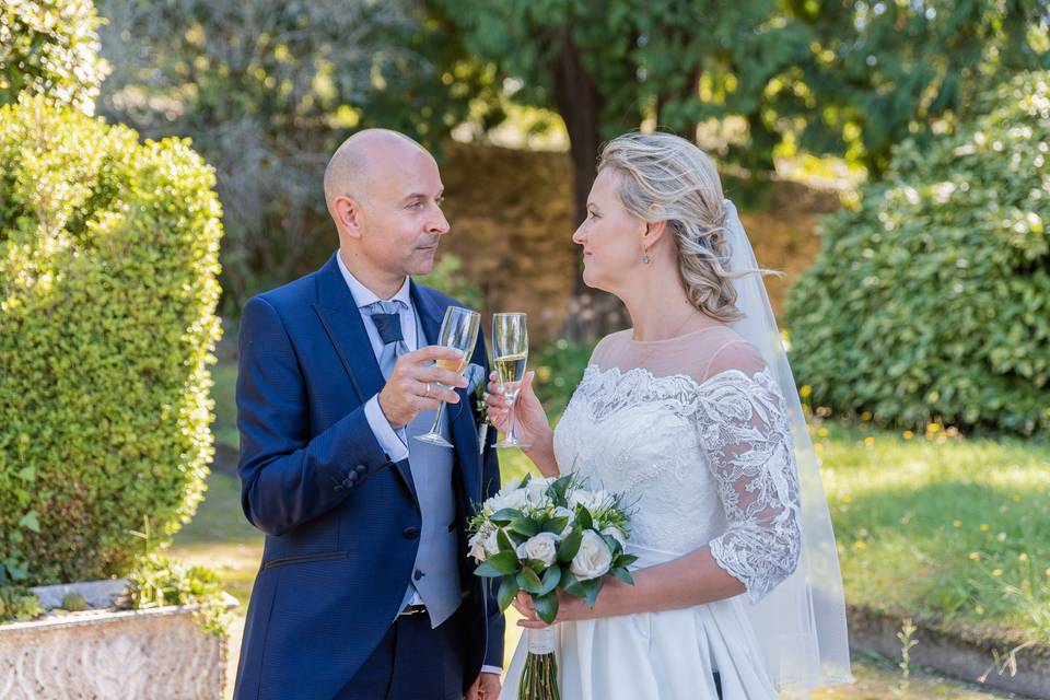 Ya casados