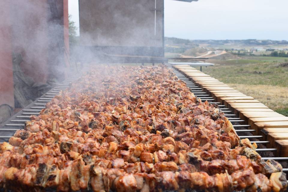 Pinchos de lechazo