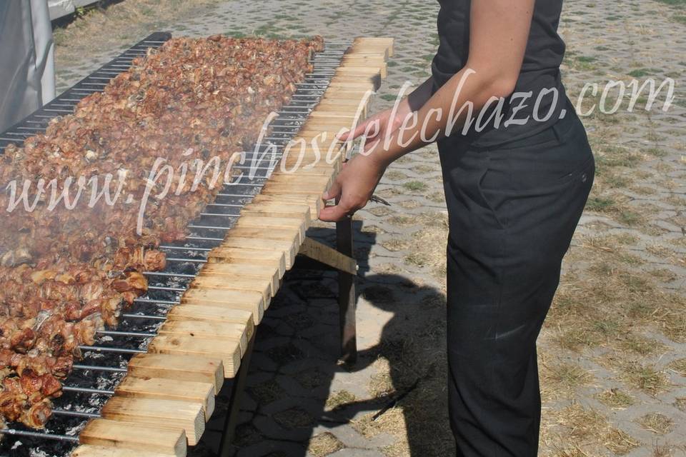 Pinchos de lechazo