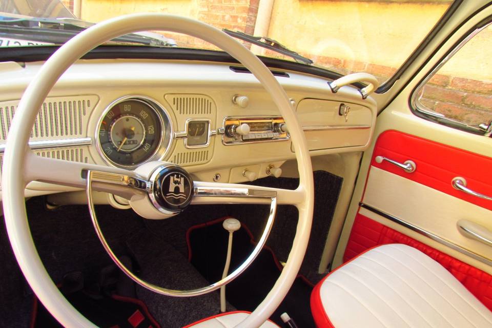 Interior del VW Escarabajo