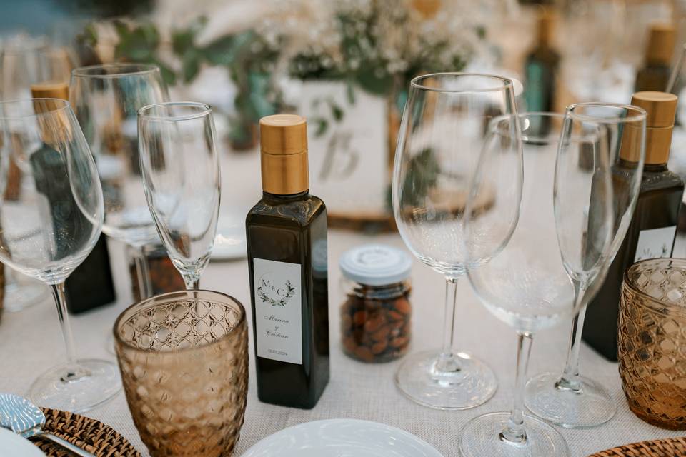 DETALLES MESAS INVITADOS