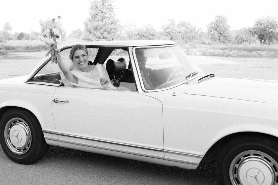 COCHE CLASICO NOVIOS
