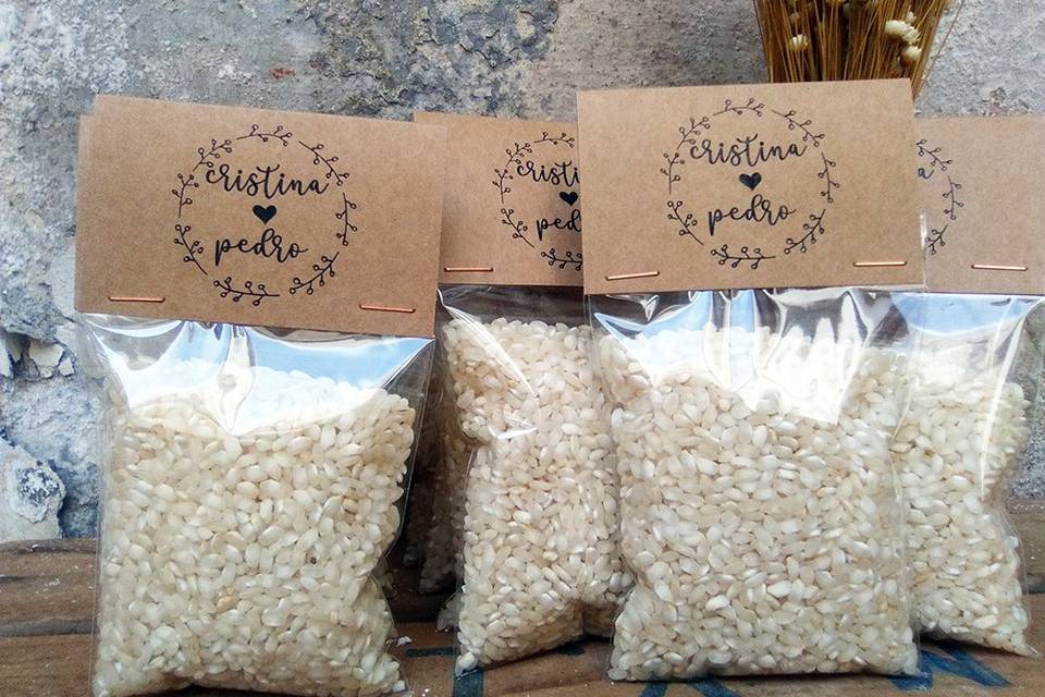 Arroz en bolsas personalizado