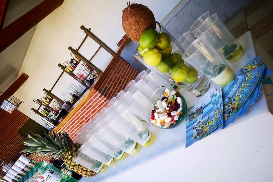 Mesa de coctelería