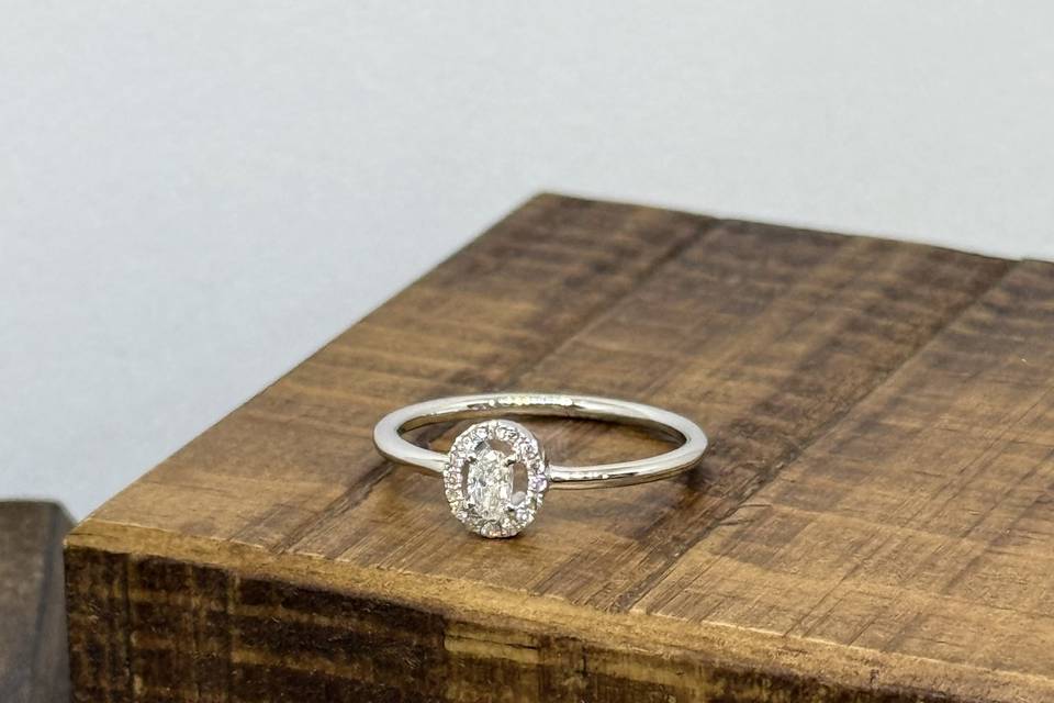 Sortija diamante oval
