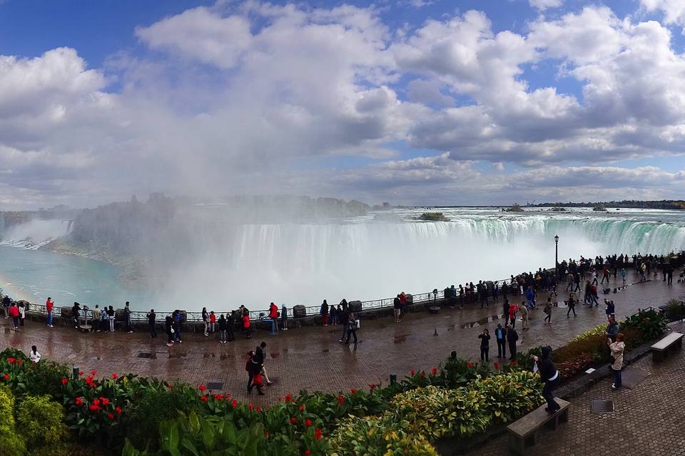 Niagara falls