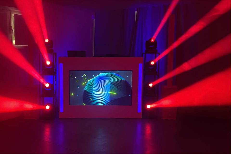 Cabina pantalla 4k torretas