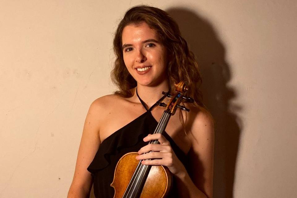 Ana Arguedas, violín