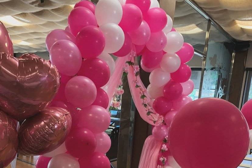 Decoración con Globos y Tul