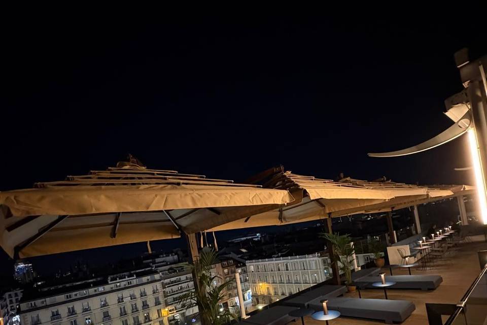 Terraza de noche