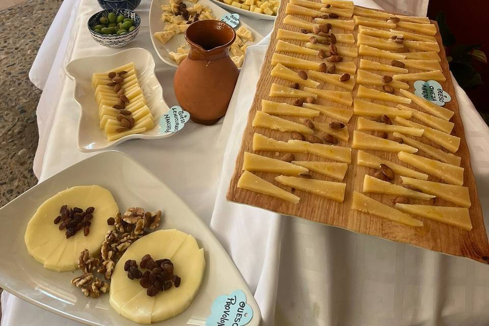 MESA DE QUESOS