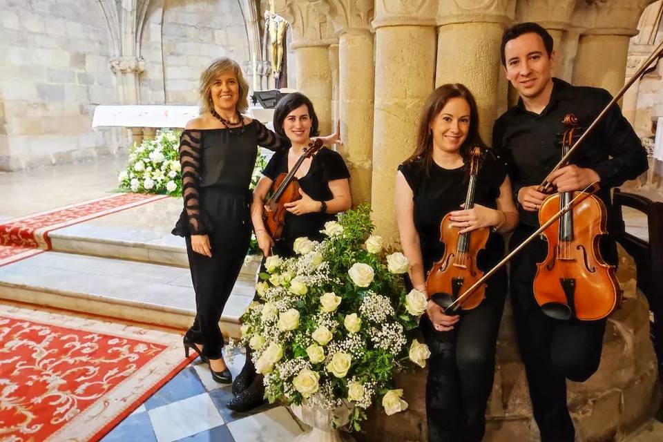 Adagio Cuarteto y Soprano