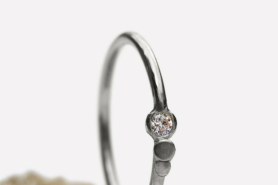 Anillo diamante plata