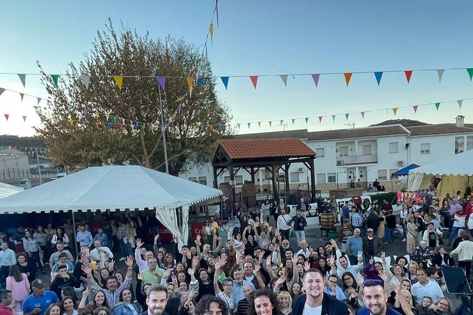 Cante en la puerta de la novia