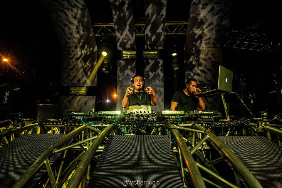 Andres Garcia Dj
