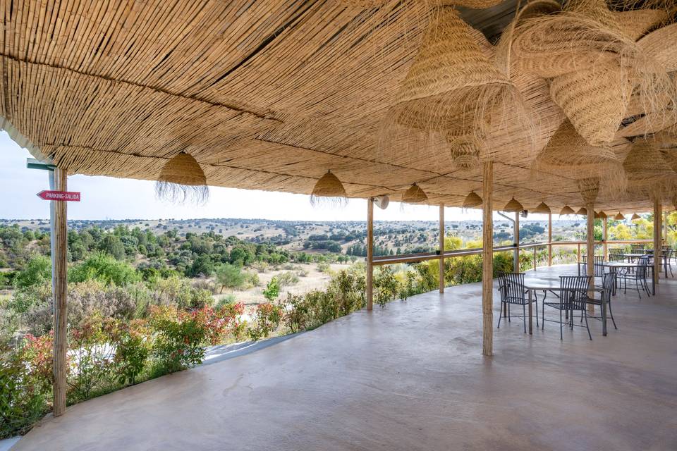 Aal Cachucho, Un oasis en el campo