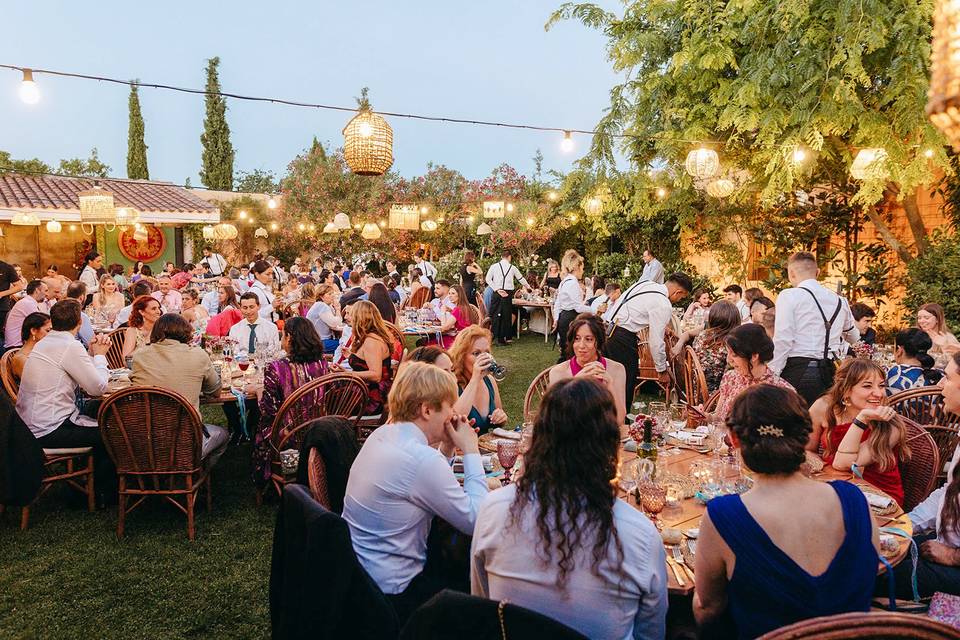 Banquete en el patio