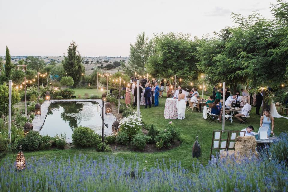 Aal Cachucho, Un oasis en el campo