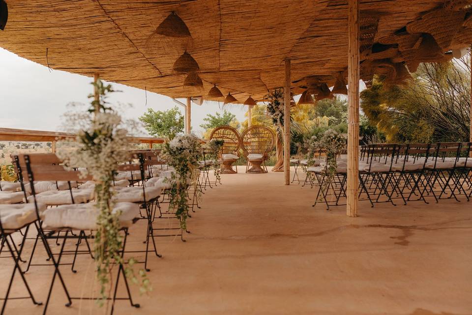 Aal Cachucho, Un oasis en el campo