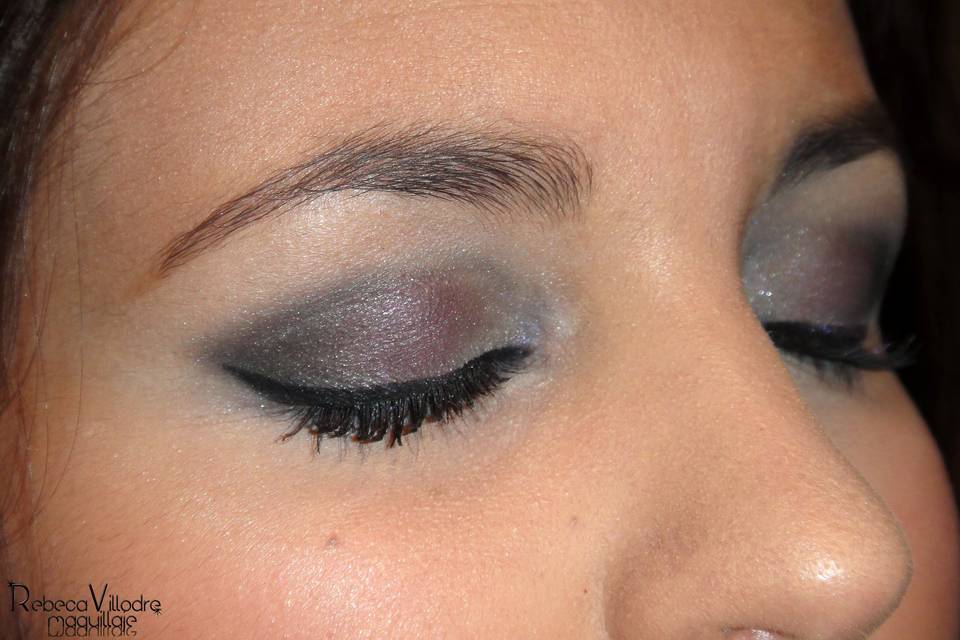 Maquillaje joven noche