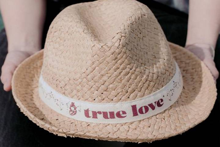 Sombreros cinta personalizada