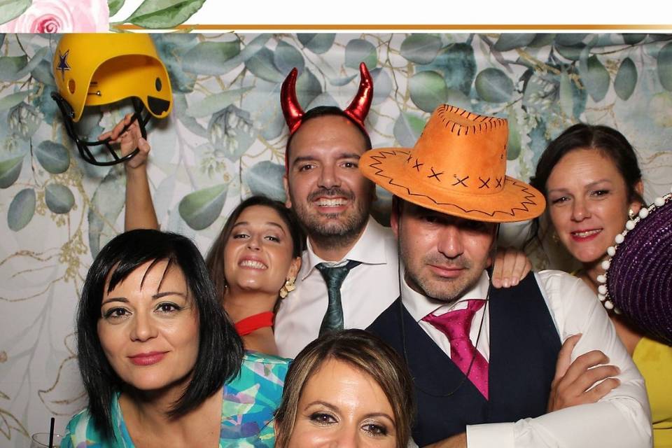 Novia y amigos